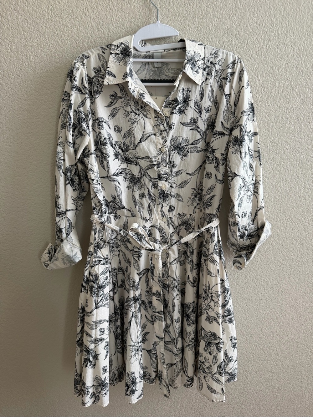 New Floral Button-Front Shirtdress in Ivory and Black